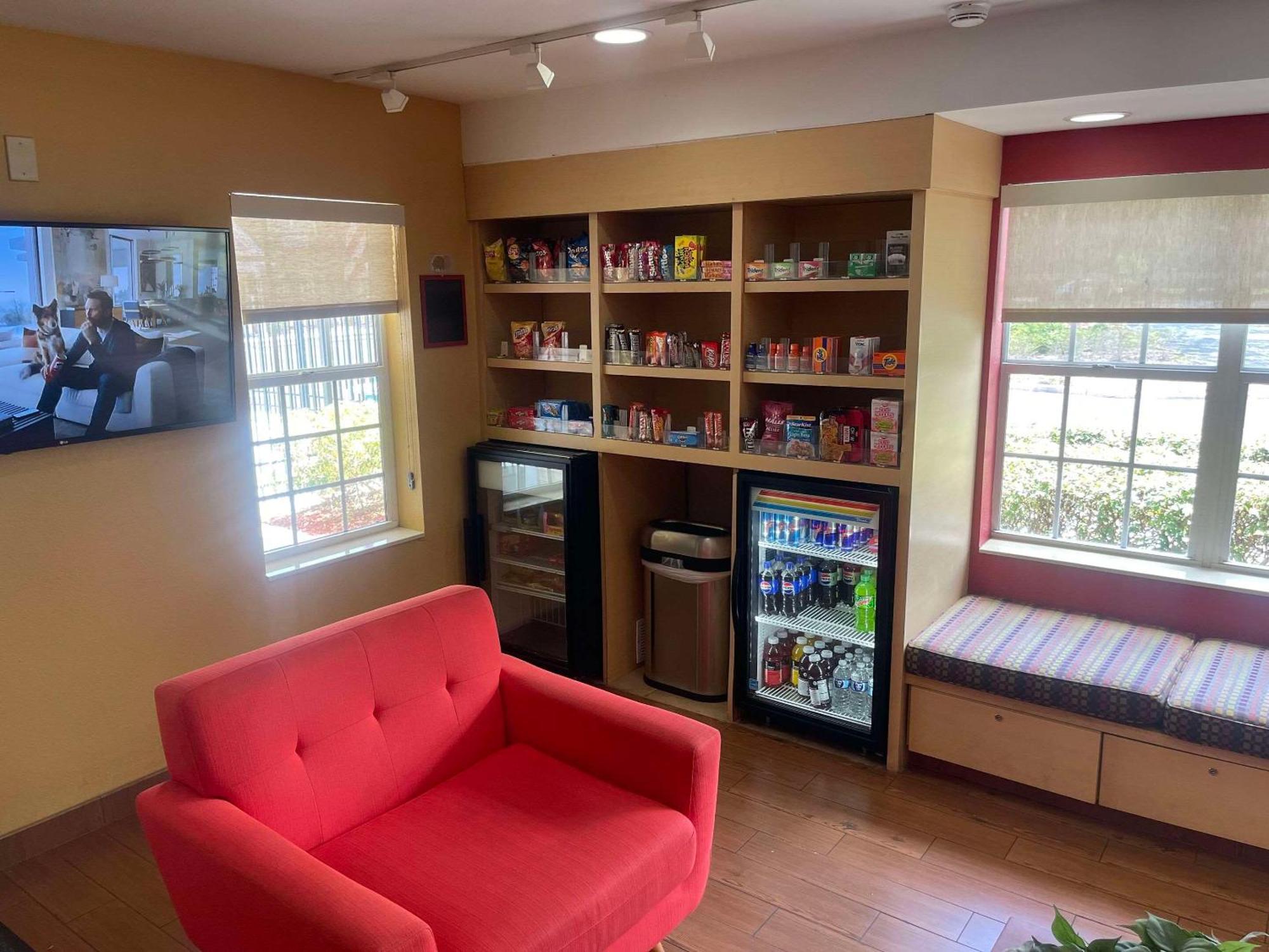 Mainstay Suites Tampa Moffitt-Usf Temple Terrace Eksteriør billede