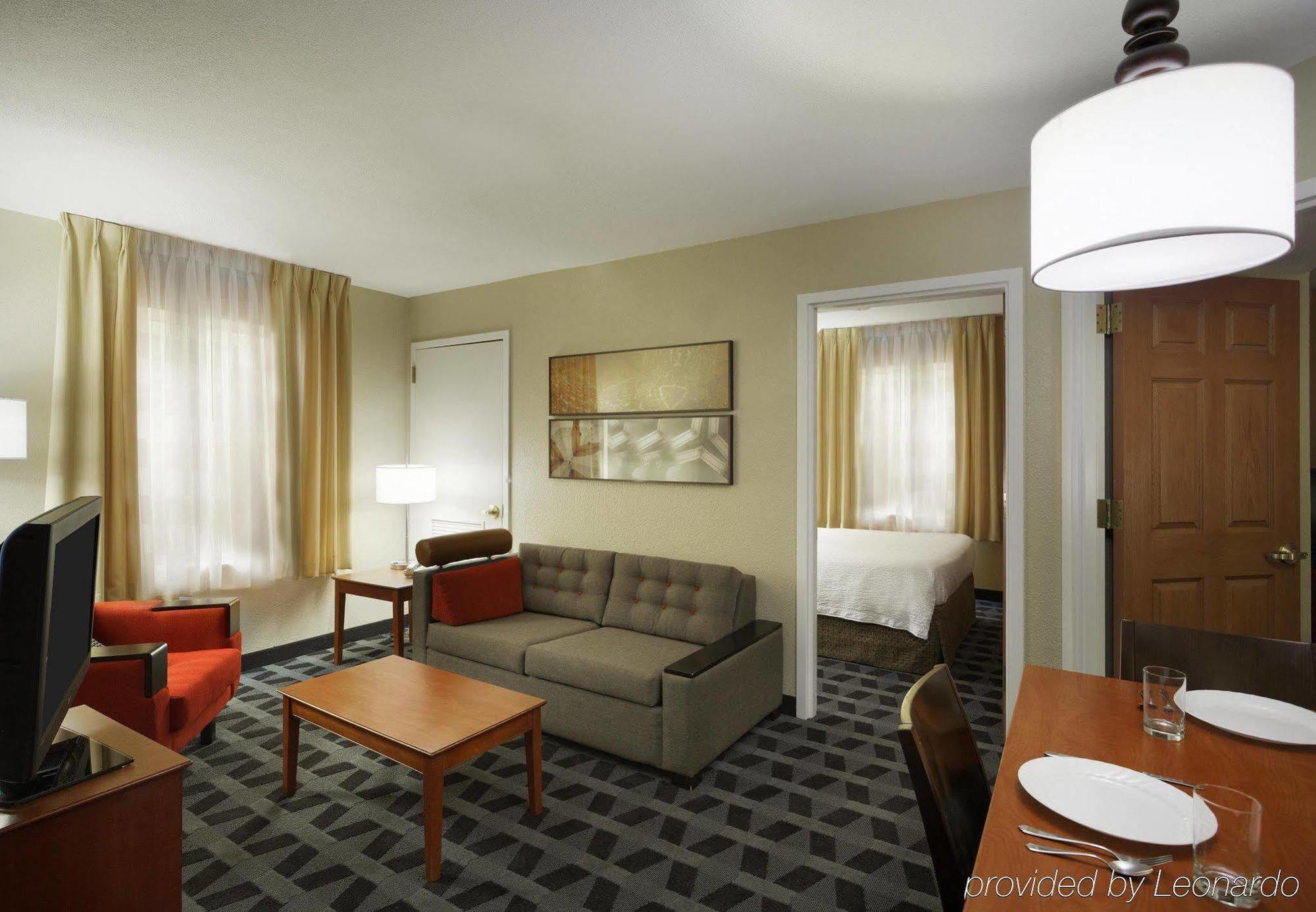 Mainstay Suites Tampa Moffitt-Usf Temple Terrace Eksteriør billede